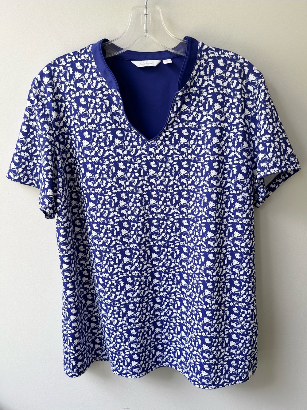 Lady Hagen women’s floral golf shirt